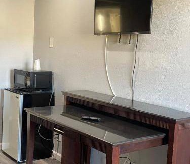 San Jacinto Hotel | Hotel ∙ 2 guests