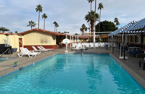 Uptown Design District Hotel | Hotel ∙ 3 guests