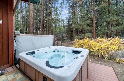 Summit Estates House | House ∙ 1 bedroom ∙ 8 guests