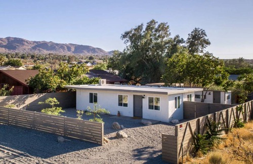 Joshua Tree House | House ∙ 2 bedrooms ∙ 6 guests