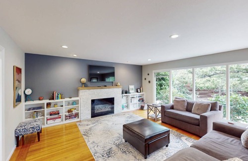 Junior College Neighborhood Association House | House ∙ 2 bedrooms ∙ 4 guests