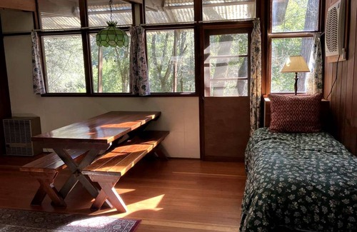 Orleans House | House ∙ 2 bedrooms ∙ 5 guests