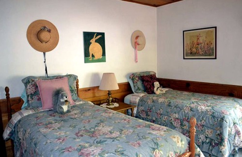Idyllwild House | House ∙ 2 bedrooms ∙ 4 guests