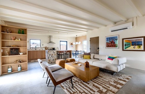 Pioneertown House | House ∙ 3 bedrooms ∙ 4 guests