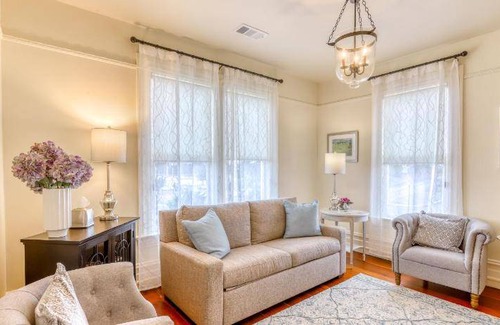 Old Town Eureka House | House ∙ 3 bedrooms ∙ 10 guests