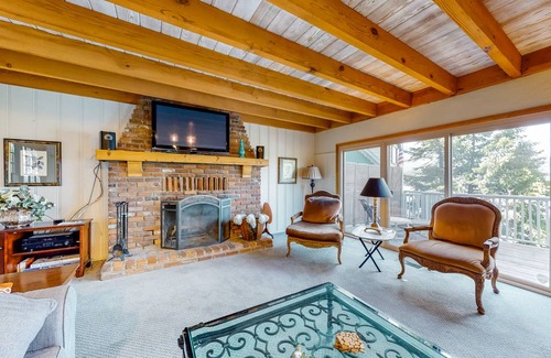 Cedar Glen House | House ∙ 4 bedrooms ∙ 10 guests