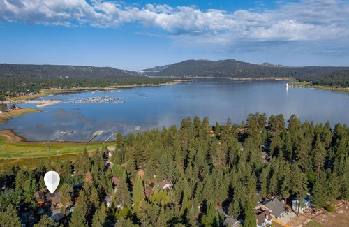 Big Bear Lake House | House ∙ 4 bedrooms ∙ 16 guests