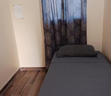 Santa Ana Hostel | House Downtown OC Santa Ana