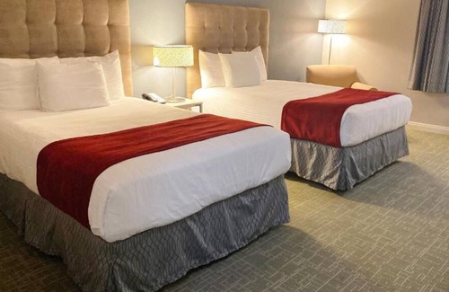 Torrance House | Just What You Were Looking For! Free Parking, Close to Hermosa Beach Pier