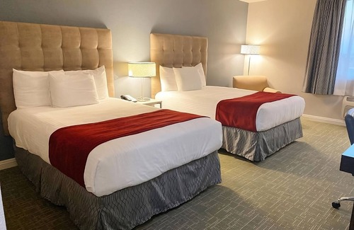 Torrance House | Just What You Were Looking For! Free Parking, Close to Hermosa Beach Pier