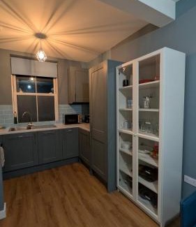 St. Helen's Apartment | Kensington Stay London
