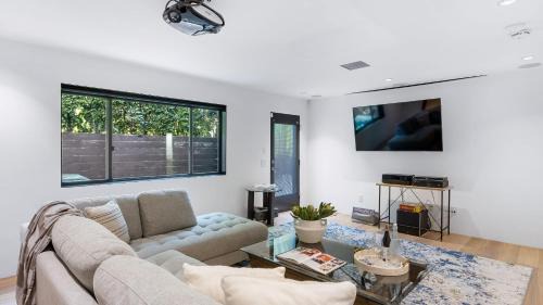 Hollywood Hills West House | Kings Road West Hollywood Luxury Pool Views Firepit Modern Design