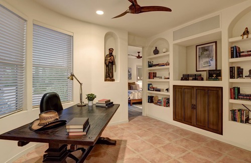 Palm Springs House | La Quinta Estate, 6 bedroom, Gym, Billiard, Ping Pong.