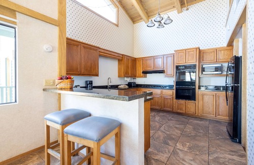 Big Bear Lake Apartment | Lagonita Lodge