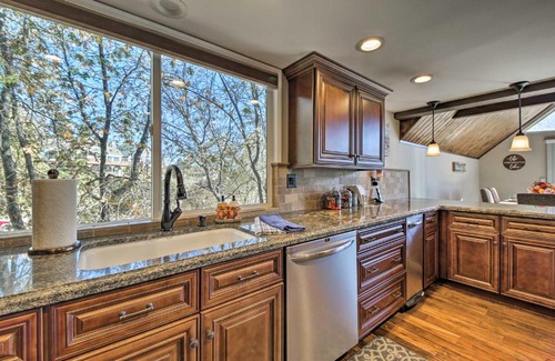 Lake Arrowhead House | Lake Arrowhead House with Spa and Mountain and Lake Views!