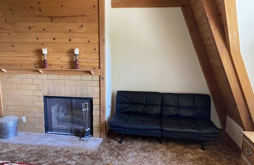 Crestline Cabin | Lake View Log Cabin
