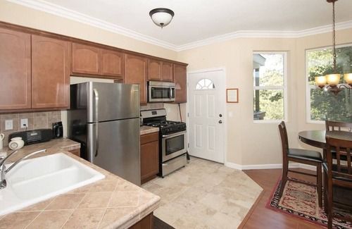 Crestline House | LAKE VIEW | THE PEAK@CANARY GABLES