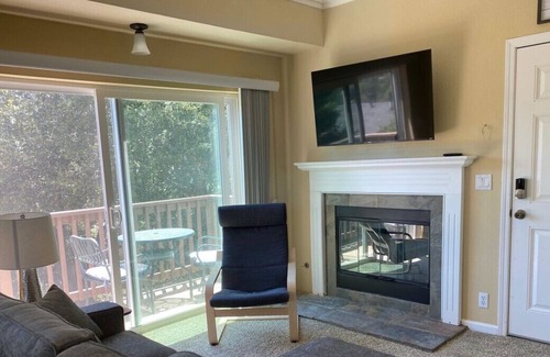 Crestline House | LAKE VIEW | THE PEAK@CANARY GABLES