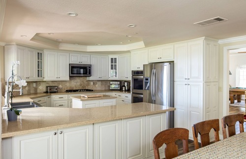 San Clemente House | Live in luxury in this Ultra Private Oceanview Estate