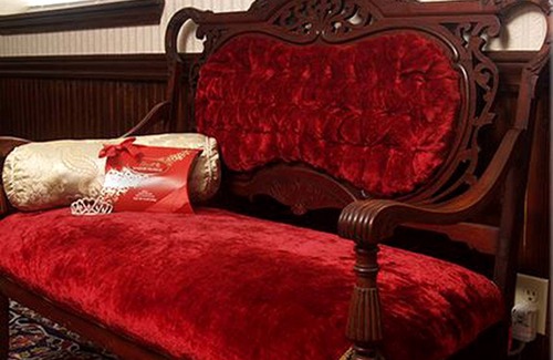 Russell Cabin | Lodge ∙ 1 bedroom ∙ 2 guests