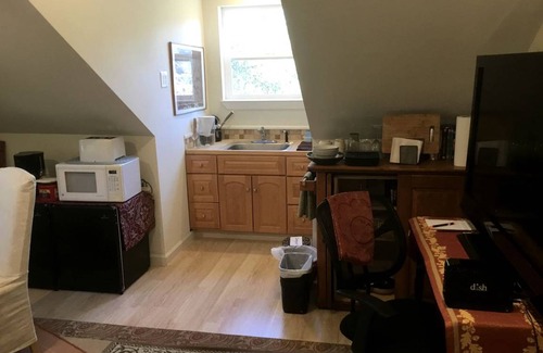 Penn Valley Cabin | Lodge ∙ 1 bedroom ∙ 3 guests