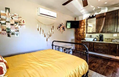 Pauma Valley Cabin | Lodge ∙ 2 guests