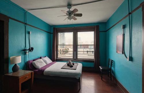 East Village Hostel | Lucky D's Youth and Traveler's Hostel