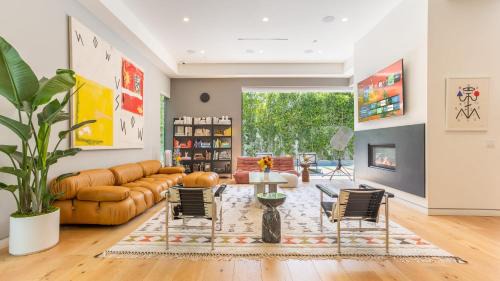 Melrose Villa | Luxe WeHo Villa, Walk to Melrose Ave, Pool Hot Tub North Vista by AvantStay