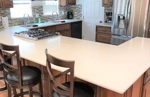 Fairfax District House | Luxury 5 bedroom + 3 bathroom home La Brea A+n