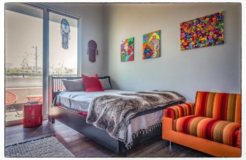 Los Angeles House | Luxury Living in West Hollywood Modern 3BR Home w Pool & Hot tub