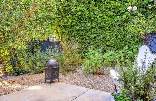 Los Angeles House | Luxury Living in West Hollywood Modern 3BR Home w Pool & Hot tub