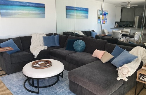 South Redondo Condo | Luxury One Bedroom Beachfront Condo at Redondo Beach PIer