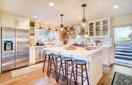 Upper Rockridge House | Luxury Vacation Rental in Oakland, California!