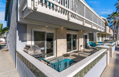Santa Ana Heights House | Maisonette ∙ 3 bedrooms ∙ 6 guests