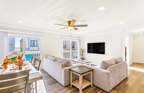 Santa Ana Heights House | Maisonette ∙ 5 bedrooms ∙ 12 guests