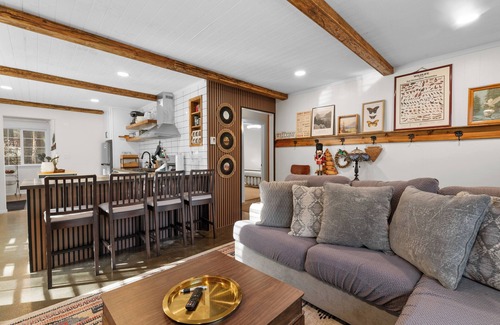 Sugarloaf Cabin | Maple Cottage