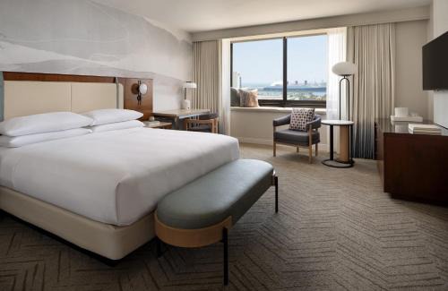 Downtown Long Beach Hotel | Marriott Long Beach Downtown