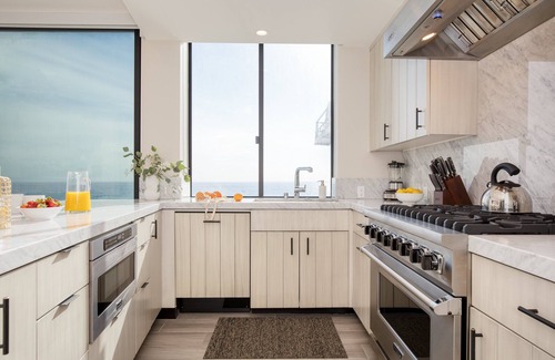 Los Angeles County House | Matador by AvantStay | Ocean Front Malibu Pad w/Rooftop Patio