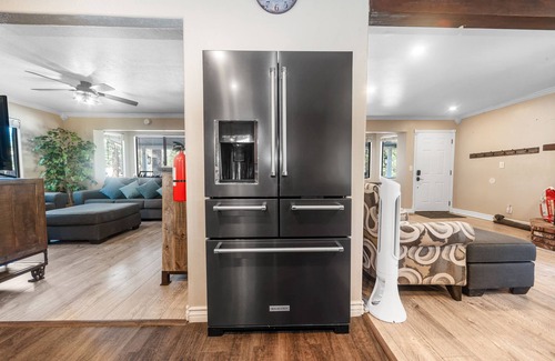 Woodlands Cabin | Middle Bear Chalet