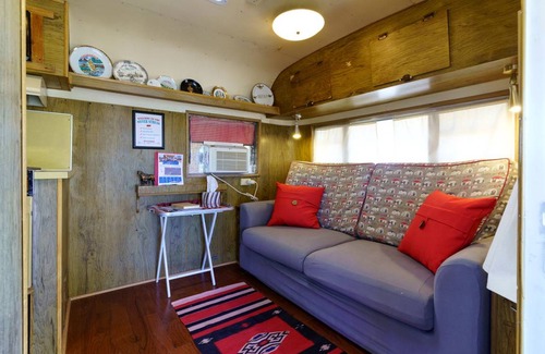 Twentynine Palms House | Mobile home ∙ 1 bedroom ∙ 2 guests