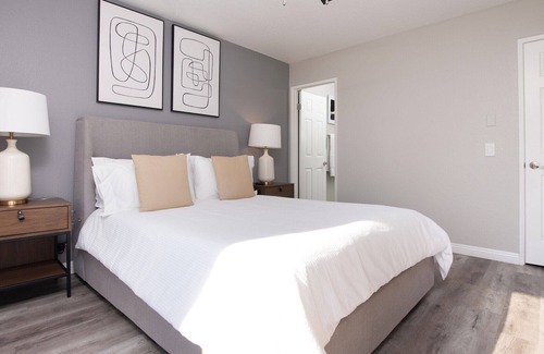 South Redlands Apartment | Modern Apartment in Prime Location (ID8704X95)