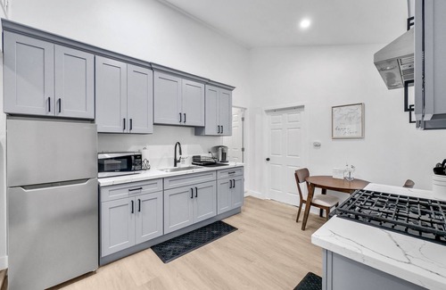 Fountain Valley House | Modern & Private 1BR Retreat