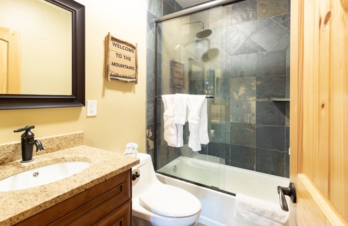 Upper Moonridge Cabin | Moonridge Serenade Log Cabin Retreat- Spa- Games
