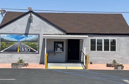 Fontana House | Motel ∙ 2 guests