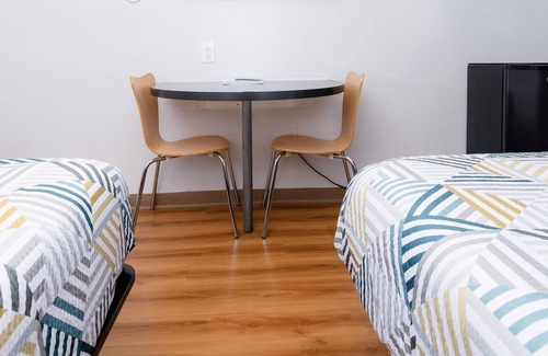 Ontario Hotel | Motel 6 Ontario, CA - Airport