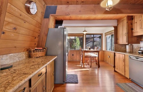 Whispering Forest House | Mount Shasta Retreat #2073 by Big Bear Vacations