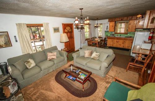 Big Bear Lake House | Mountain Air Home