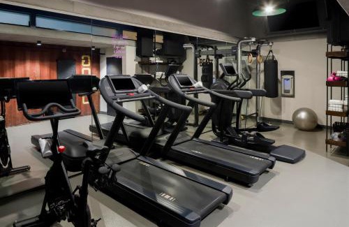 East Village Hotel | Moxy San Diego Gaslamp Quarter