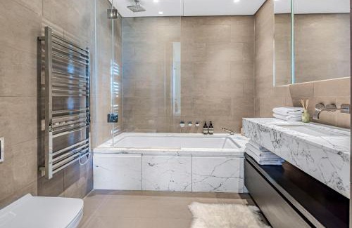 Shoreditch Apartment | MySquare Premium Apartment near Liverpool Street Station