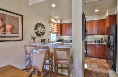 La Quinta Condo | Near Pool! Premier Location at Clubhouse Upstairs, Pet Friendly! (L48)